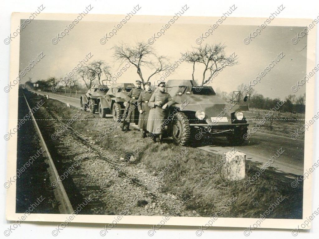 Foto, Wehrmacht, Fahrschule auf dem Panzerspähwa