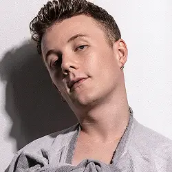Benny Fox