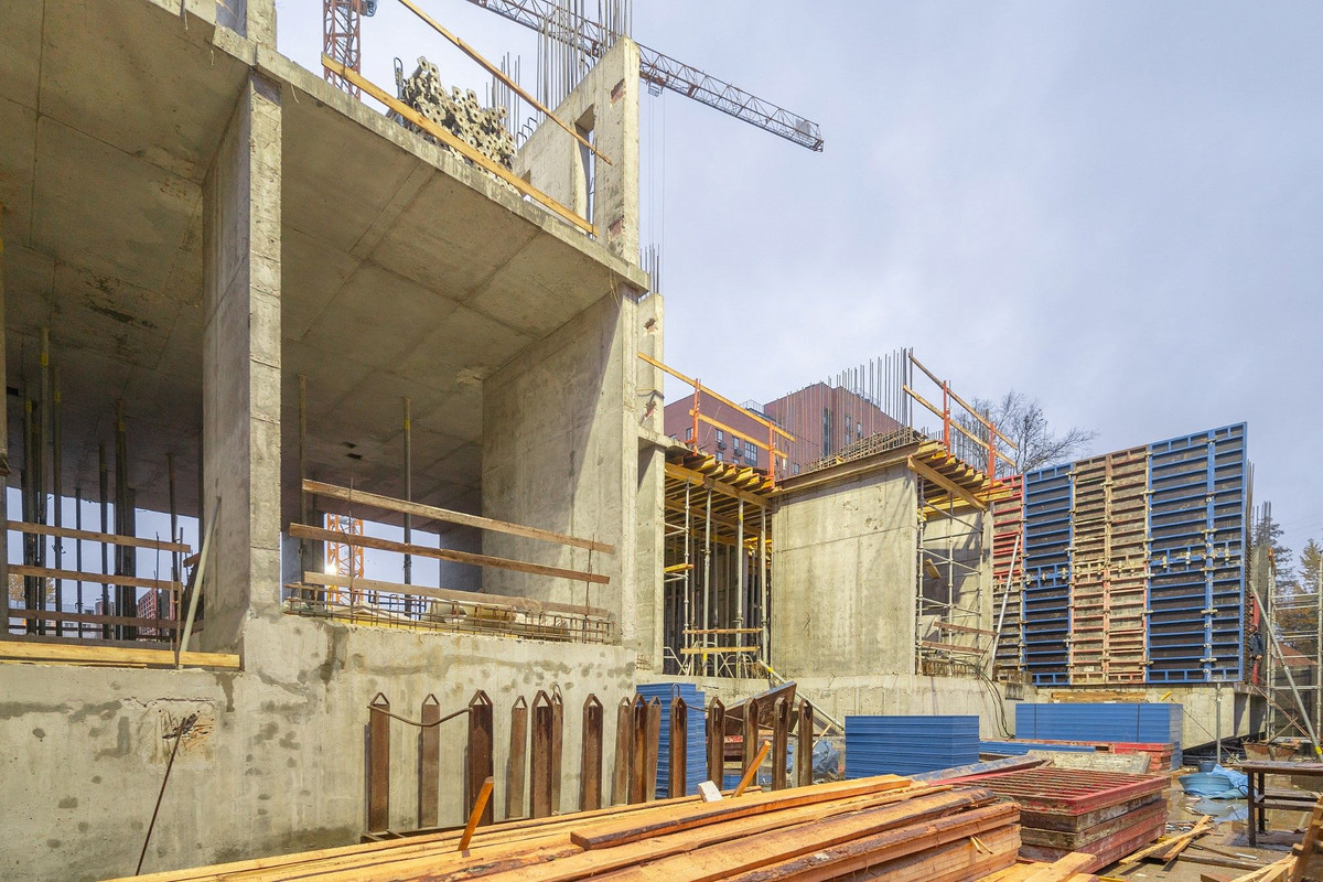 d16u1f57ho3lg1bx86492vjl1j0sife8 (1)