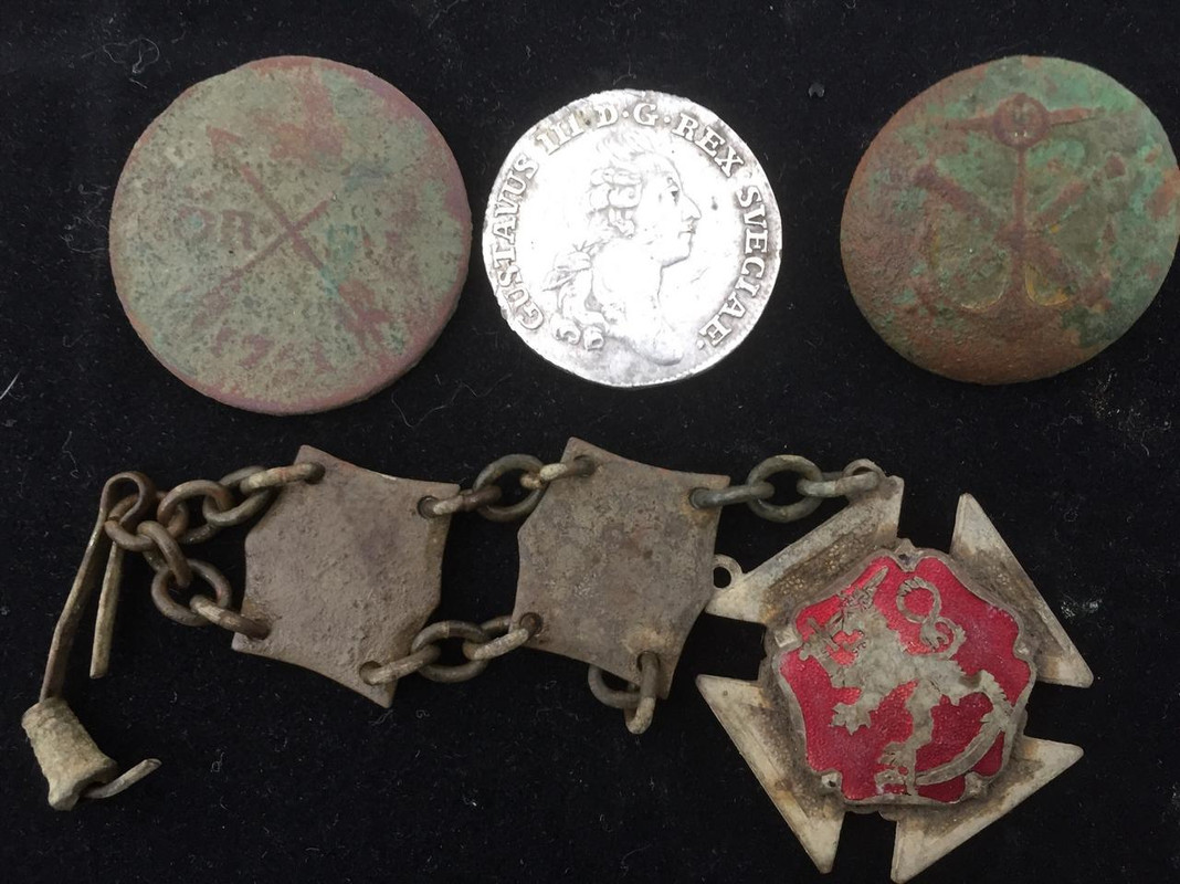 59D99870-05AE-4B44-8426-E598A462F7C9