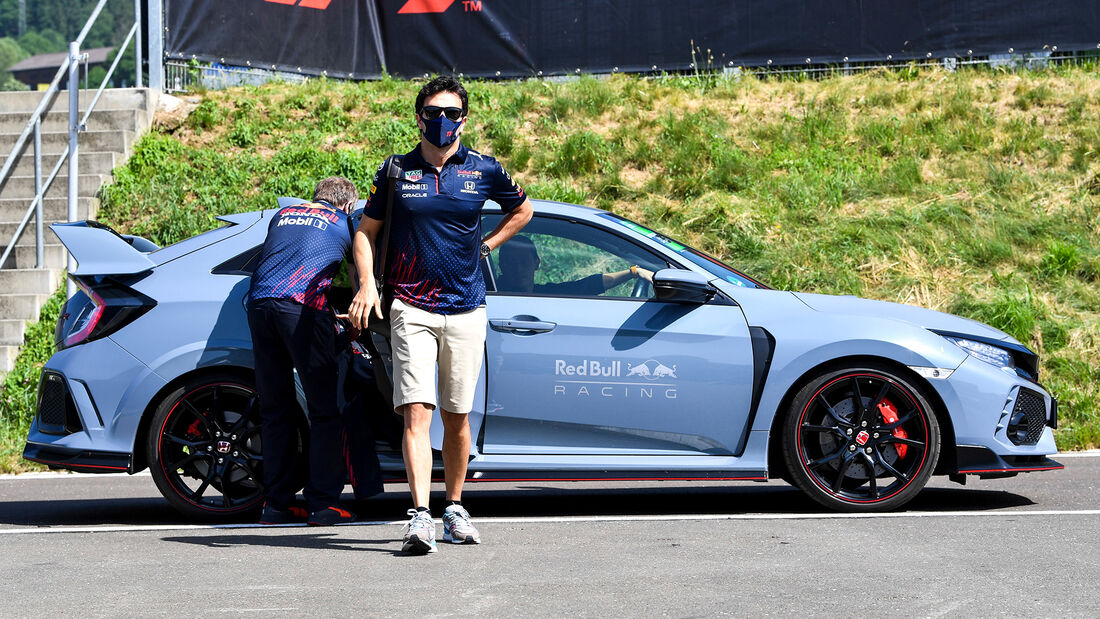 Sergio-Perez-Red-Bull-GP-Steiermark-Spielberg-24-Juni-2021-169Gallery-39198359-1808037