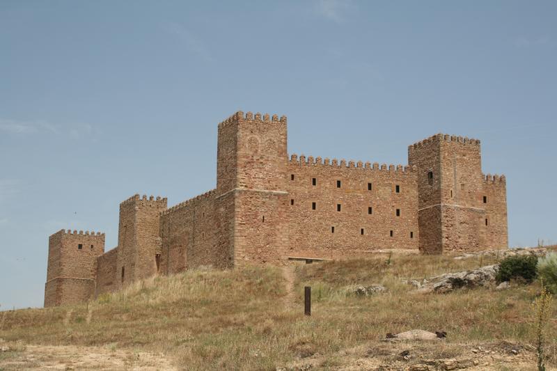 CASTILLOS DE GUADALAJARA, Monumento-España (2)