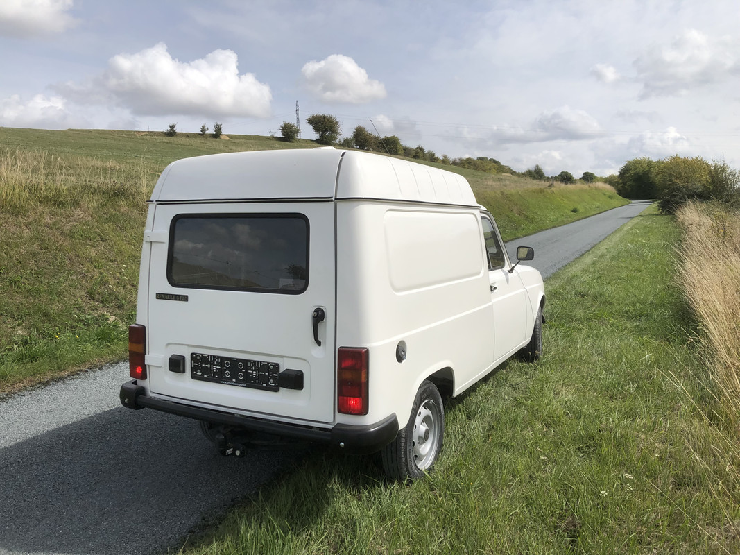 4BEB0C50-4E98-4916-AF6B-DD884FF18E6D