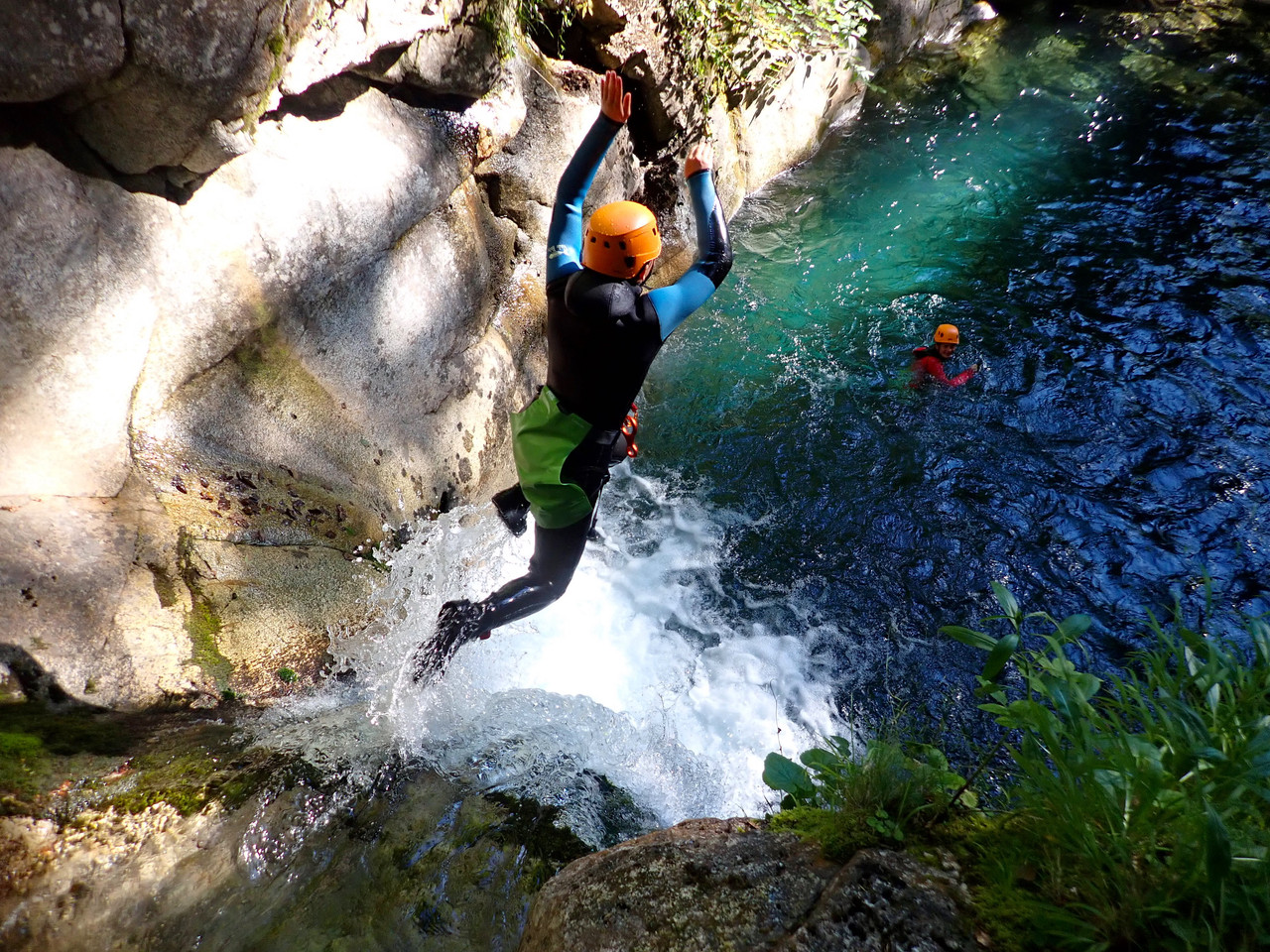 Journée 2 canyons canyoning sportif Vallée d'Ossau