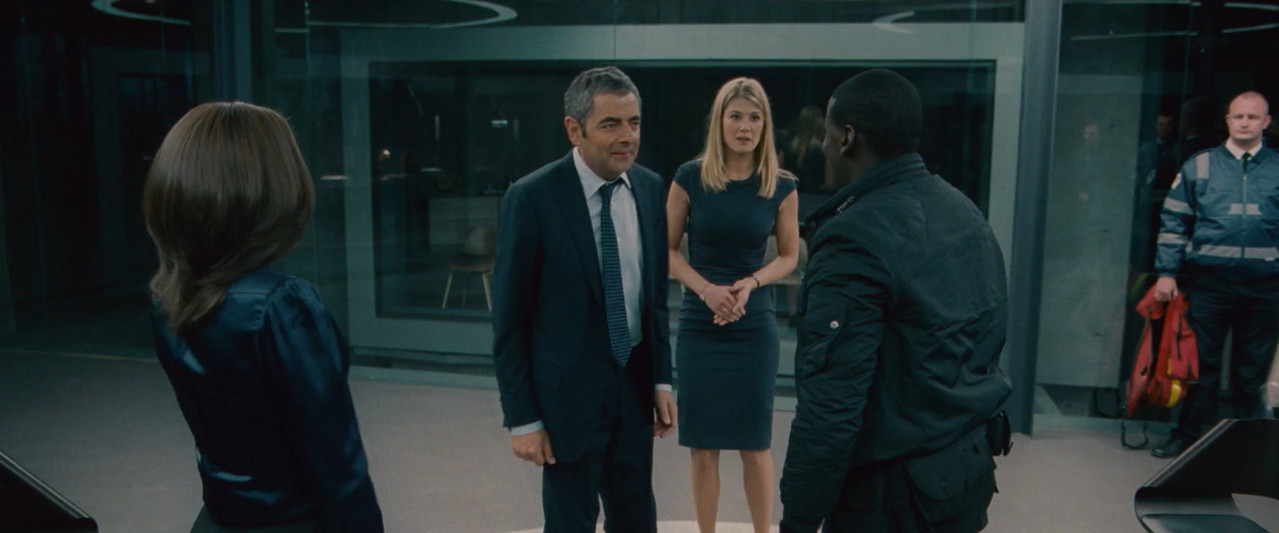 Johnny English Reborn 2011 BluRay [Hindi + English] 1080p 480p 720p ESub Screenshot