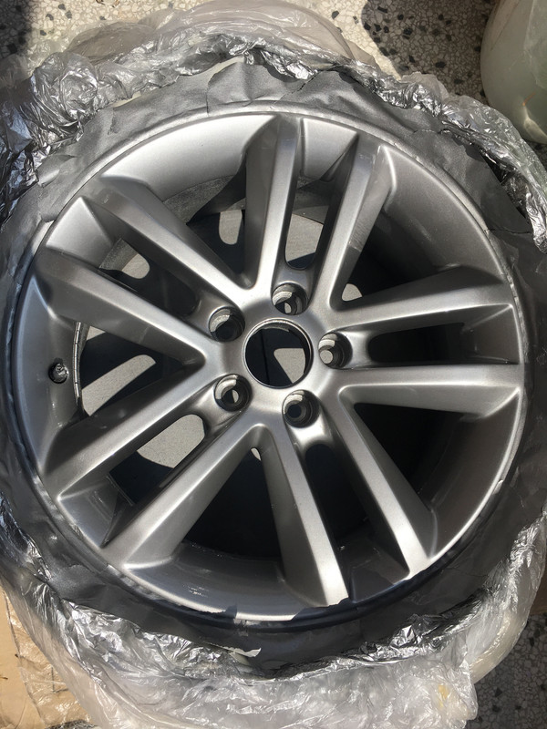 2EC65AE2-E674-40F2-BBB8-8C261CDE54A2