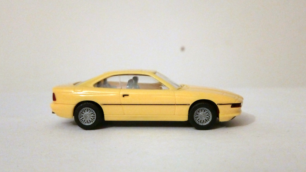 Mach (9118)