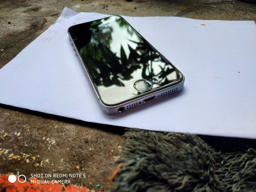 iphone se_๒๐๐๕๒๓_0011