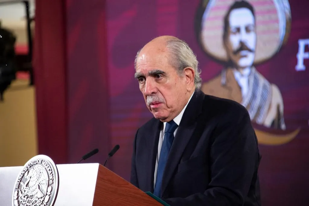 Revela UIF trama de corrupción ligada a Genaro García Luna