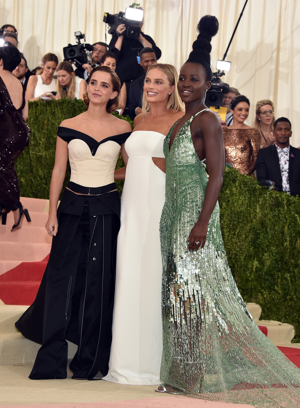 emmawatson-updates.com (213)