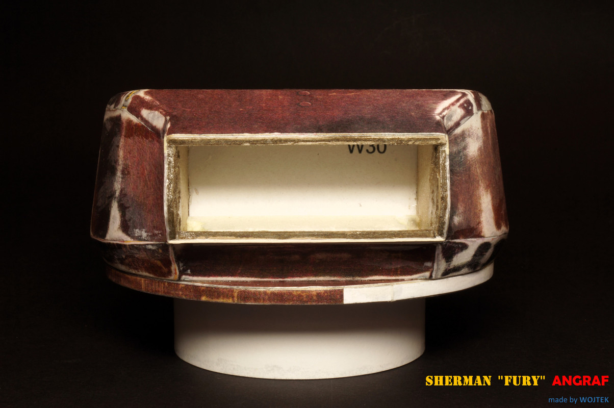 M4A3E8 SHERMAN  FURY 72