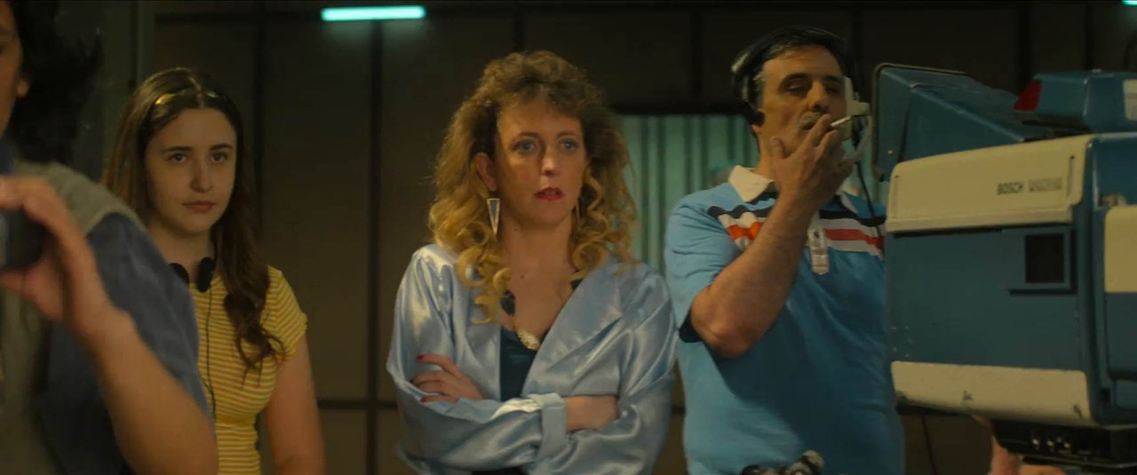 The Man Who Loved UFOs 2024 WebRip [Hindi + English] 480p, 720p ESub Screenshot