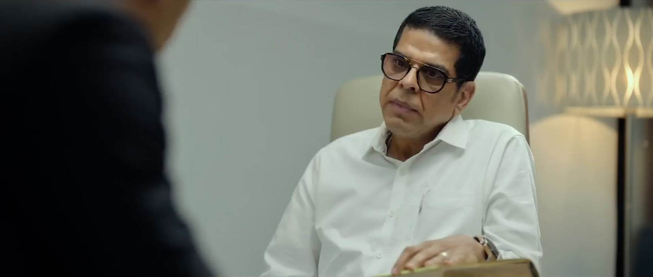 Janaka Aithe Ganaka 2024 WebRip [Hindi + Telugu] 480p 720p ESub Screenshot