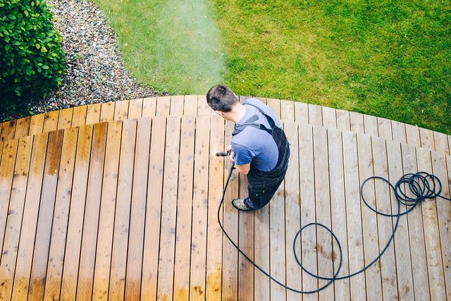 Roof Cleaning