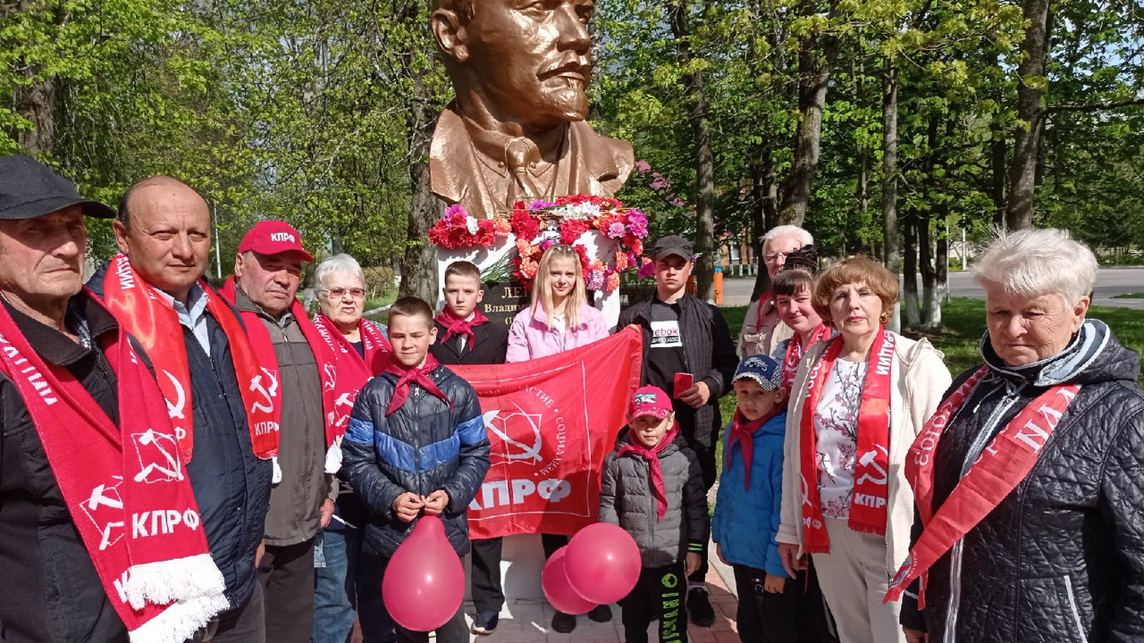 Празднование 100-летия пионерии в Дедовичах Празднование 100-летия пионерии в Дедовичах
