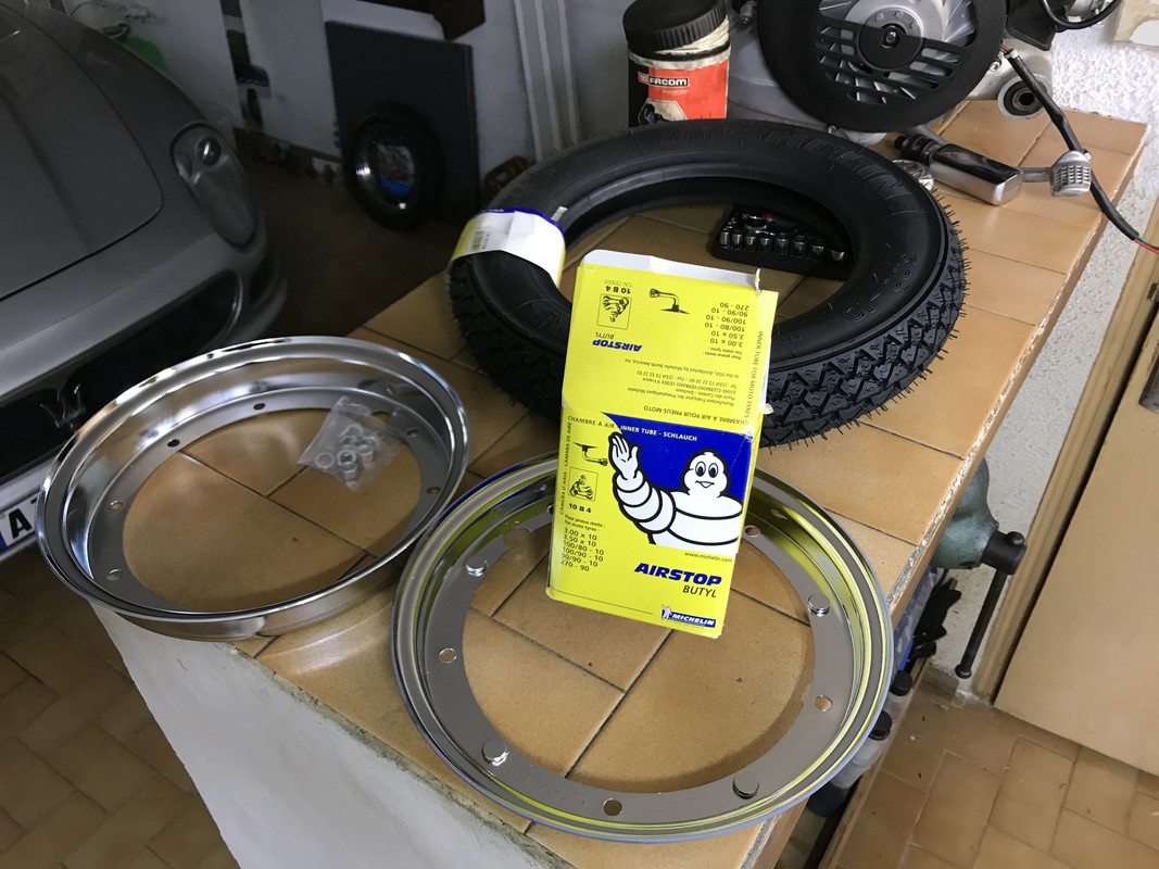 6C07775F-3574-46DE-85A8-7E749D5DADA5