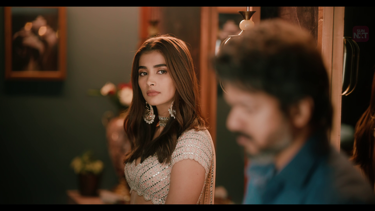 vlcsnap-2022-05-11-17h40m13s177