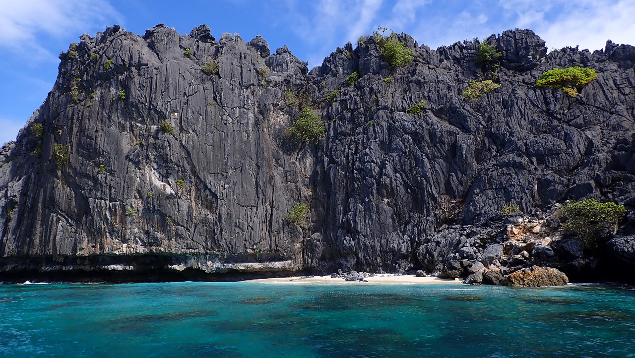 6CC70A9E-2C8F-43FE-88BD-60885338891C