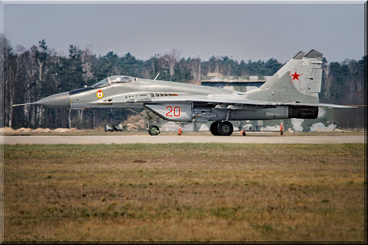 MiG-29S, 20 rot, Frühling 1993