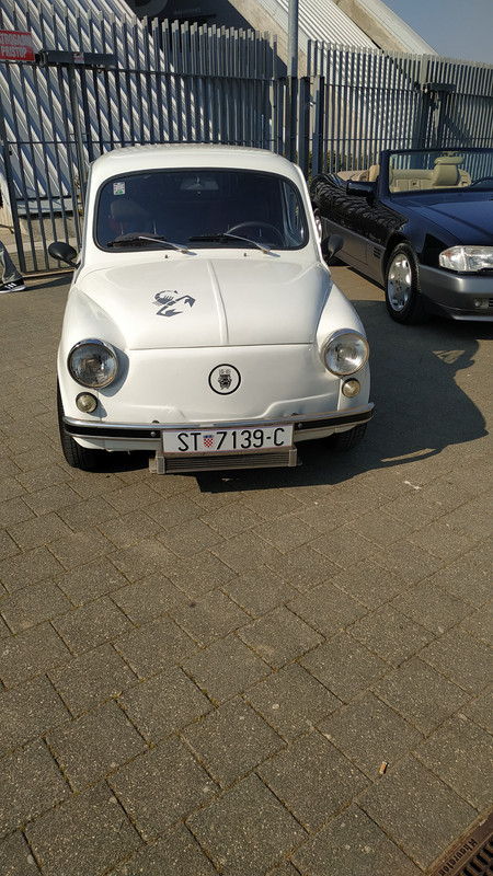 fijaker
