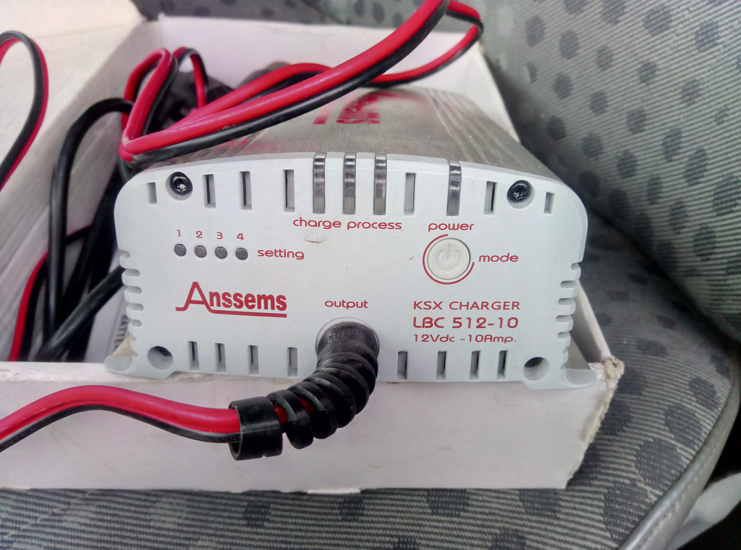 acculader aanhanger
