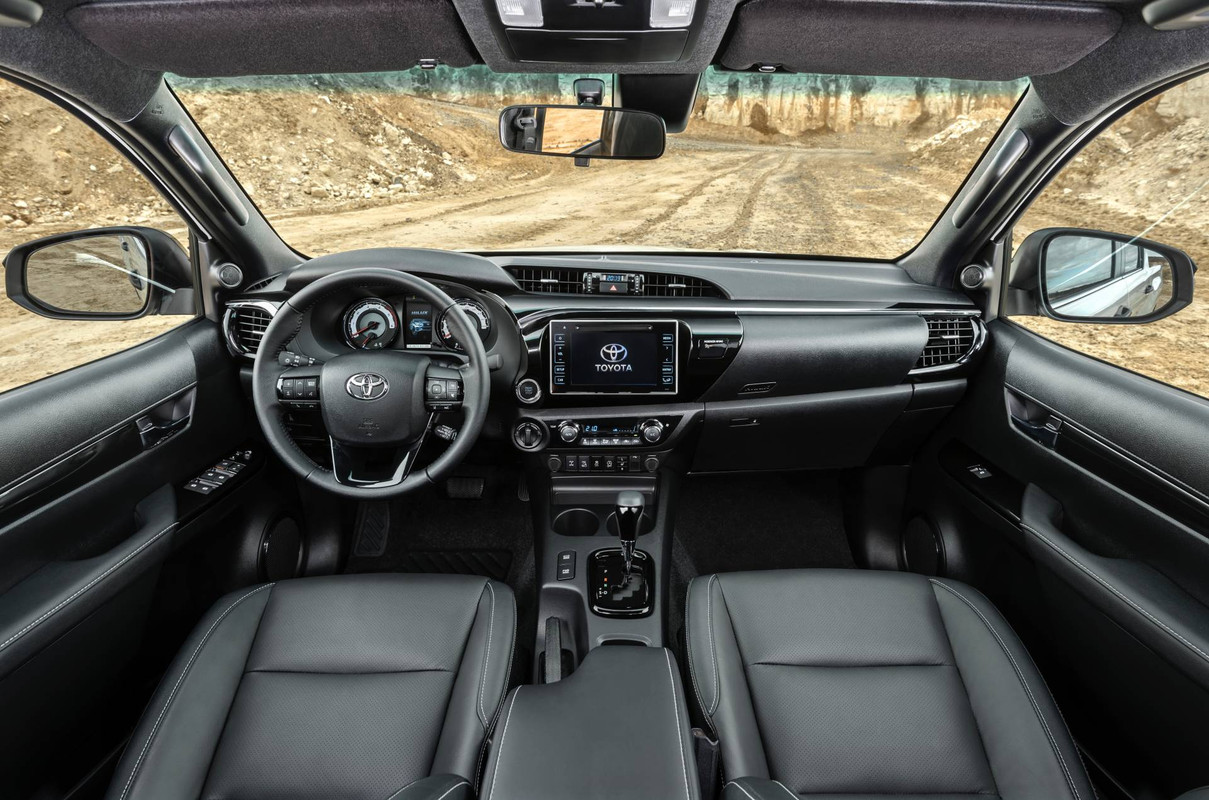 Toyota Hilux 2019 Special Edition (32)