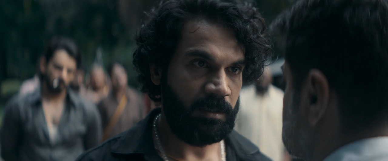 Maalik 2025 WebRip [Hindi] 480p 720p ESub Screenshot