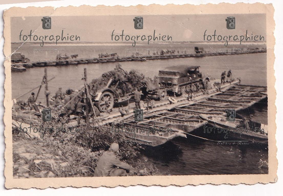 org. Foto Russland Nord Leningrad Fähre Artillerie Kfz 1941