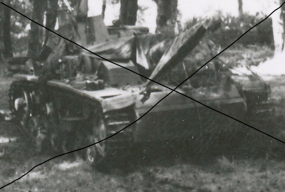 Foto Soldat Stug Panzer Division HG Sturmgeschütz camo Italien 1