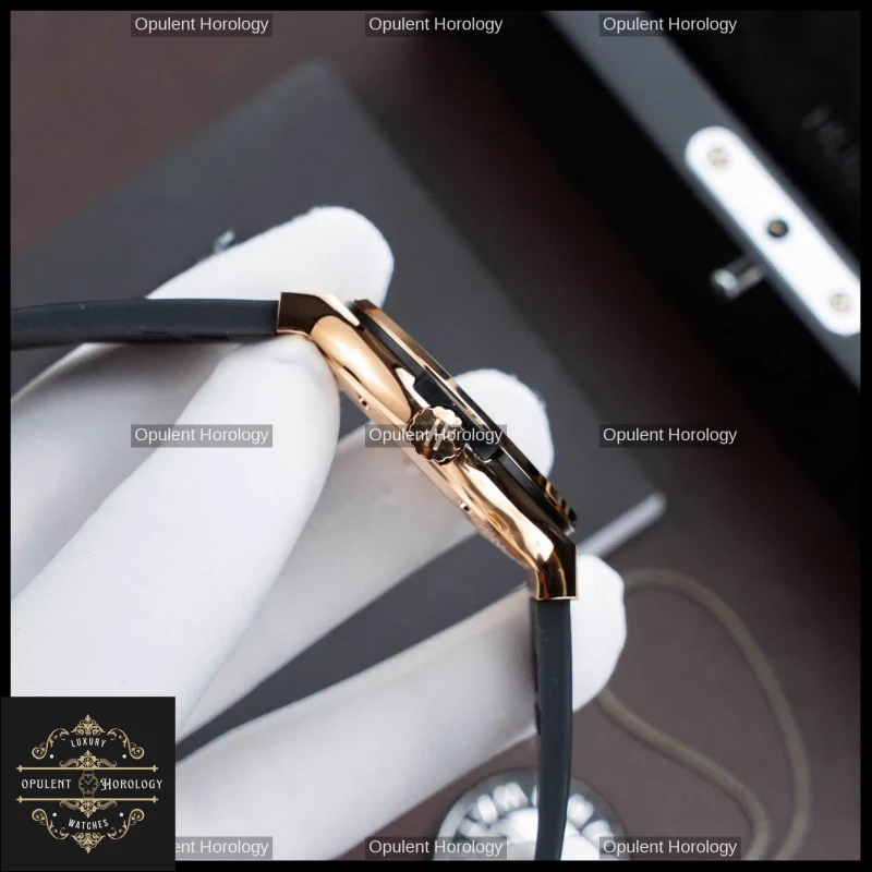 Hublot Classic Fusion King Gold Black Dial Automatic SW300 42mm Rubber Strap