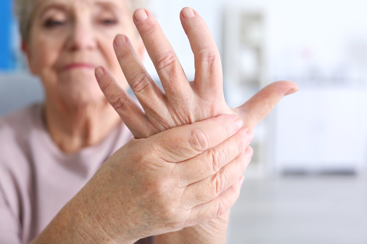 Té desinflamatorio para combatir el dolor de la artritis y la fibromalgia