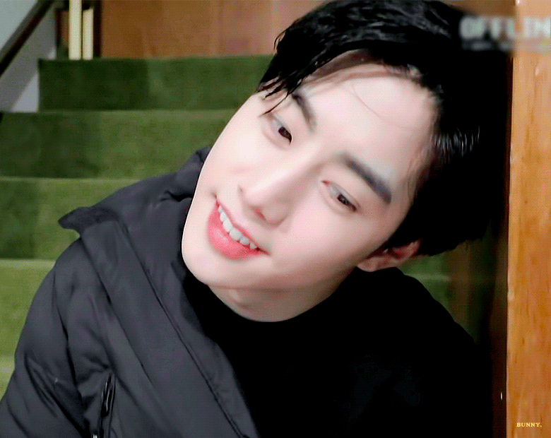 9be032c5f1b252de4b2c3a97f9041605