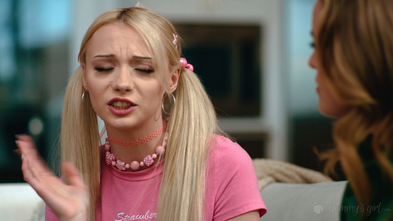 Charlie Forde Serene Siren Cecelia Taylor - Making Up For Lost Spanks - MOMMYSGIRL 4K.mp4.0000