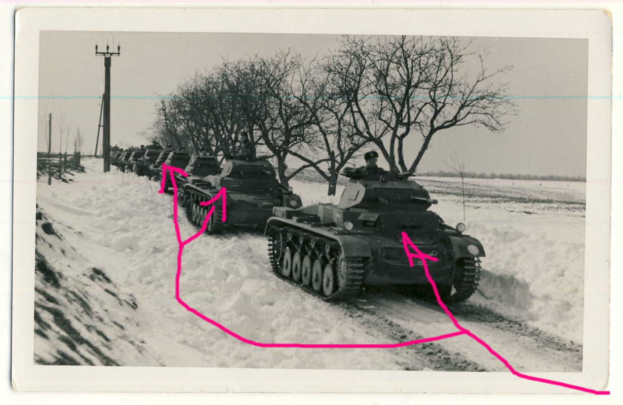 Foto 2.WK Panzer-Kolonne Pz Abt. 67 Groß Glienic