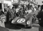 24 HEURES DU MANS YEAR BY YEAR PART ONE 1923-1969 - Page 46 59lm12-F250-TR-Dan-Gurney-Jean-Behra-21