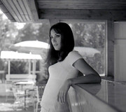 claudine-auger-mb21