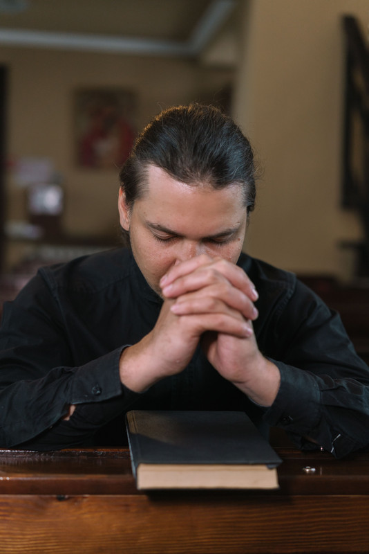 Finding Peace in God While Fighting Anxiety