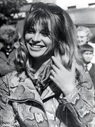 Julie-Christie-d28