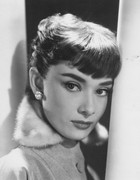 Audrey-Hepburn-me84