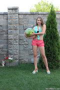 Marvel-Charm-Hanna-Watermelon-099