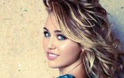 miley-cyrus-4k-5-t1.jpg