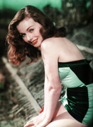 Jeanne-Crain-b44