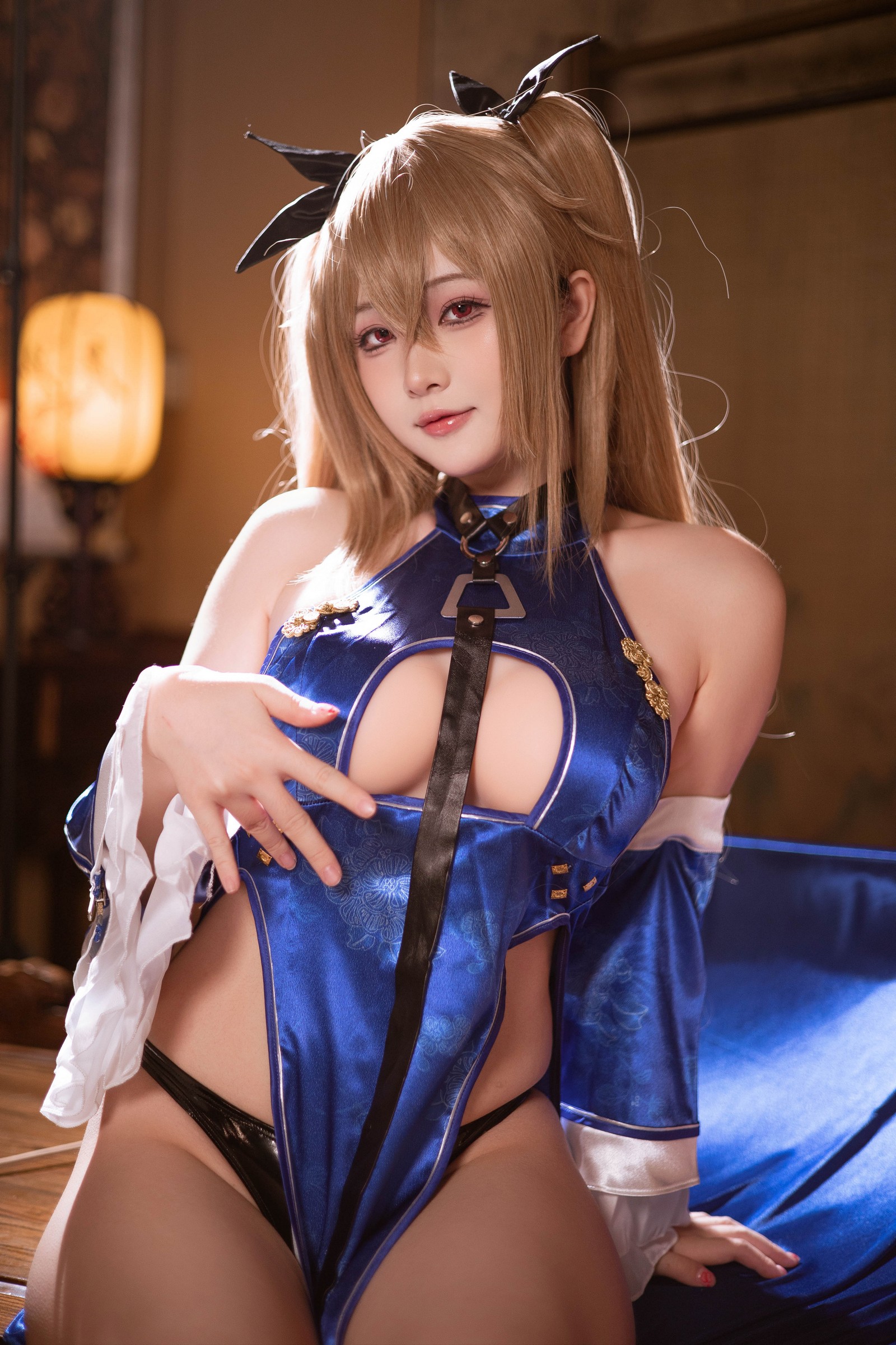 屿鱼 Yuyu 安克雷奇 旗袍 Cosplay 写真图集（41P｜159MB）插图3