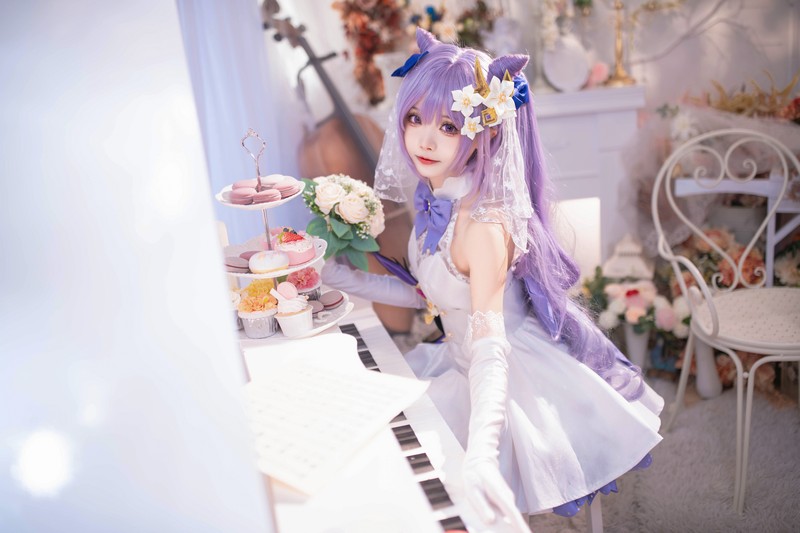 艾西Aiwest 刻晴花嫁Cosplay写真图集 原神刻晴婚纱高清图集 40P (223.2M)插图9