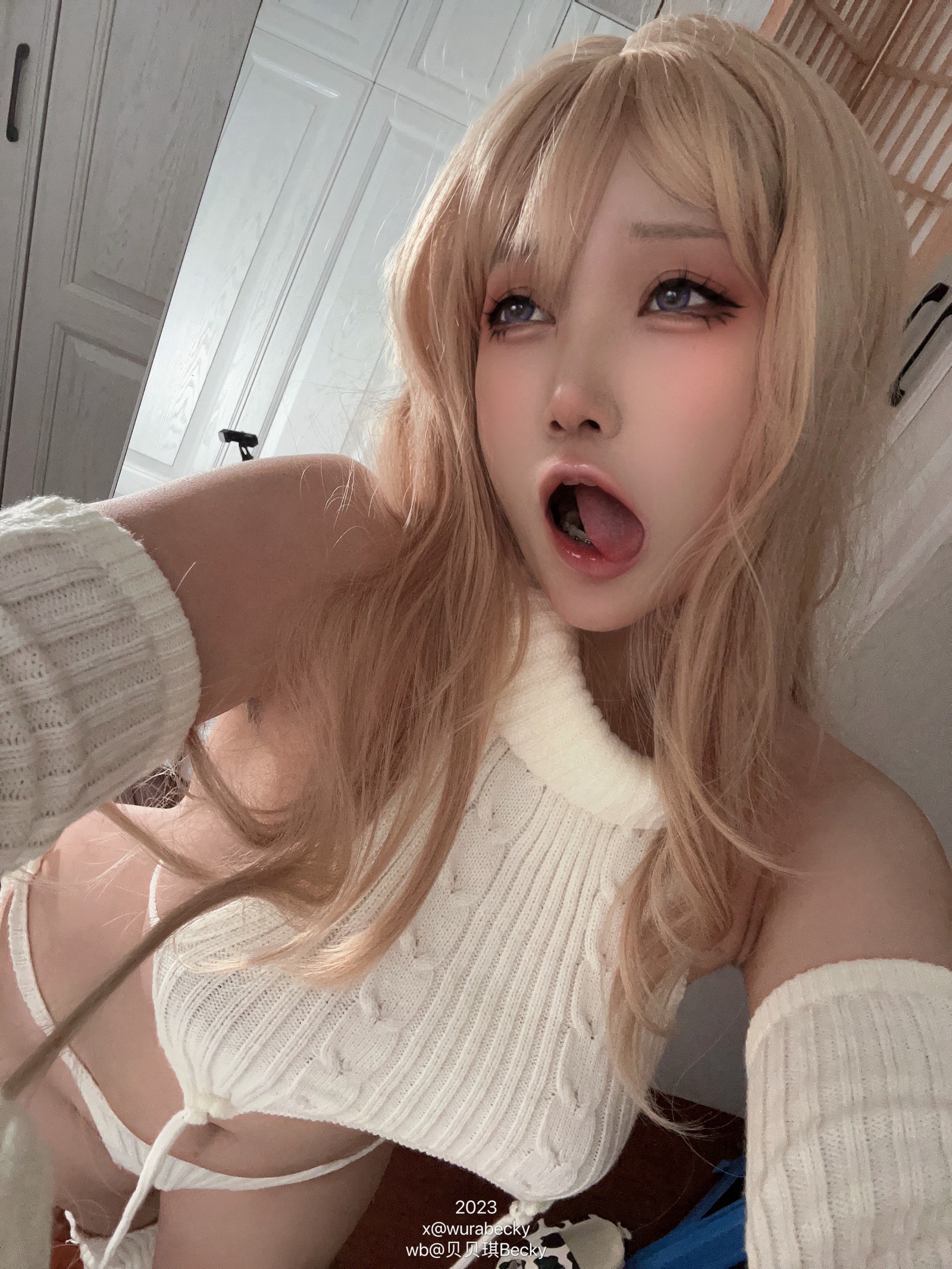 贝贝琪 Becky 白色毛衣 主题 写真集｜日常风高清摄影（25P｜149MB）插图5