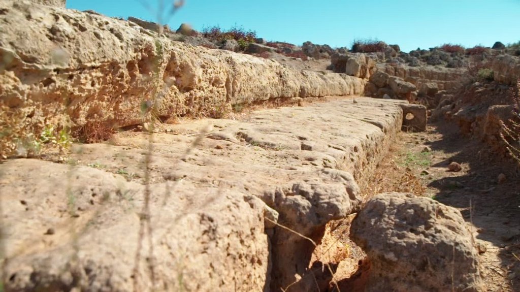 [Image: 6zis6n0bsdx9.jpg]