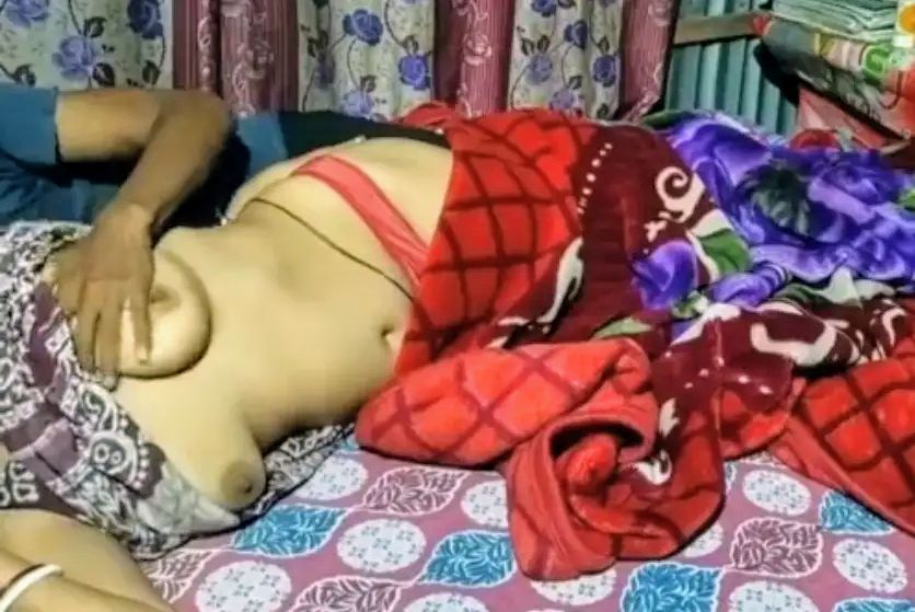 Beautiful Bhabhi and Devar Mastram Indian Sex Fun
