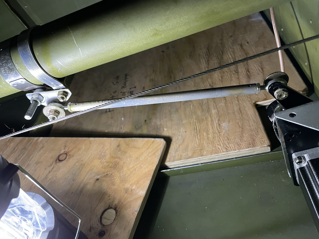 DAA860EF-D5E6-4CF5-B42D-AA07B00E60B5