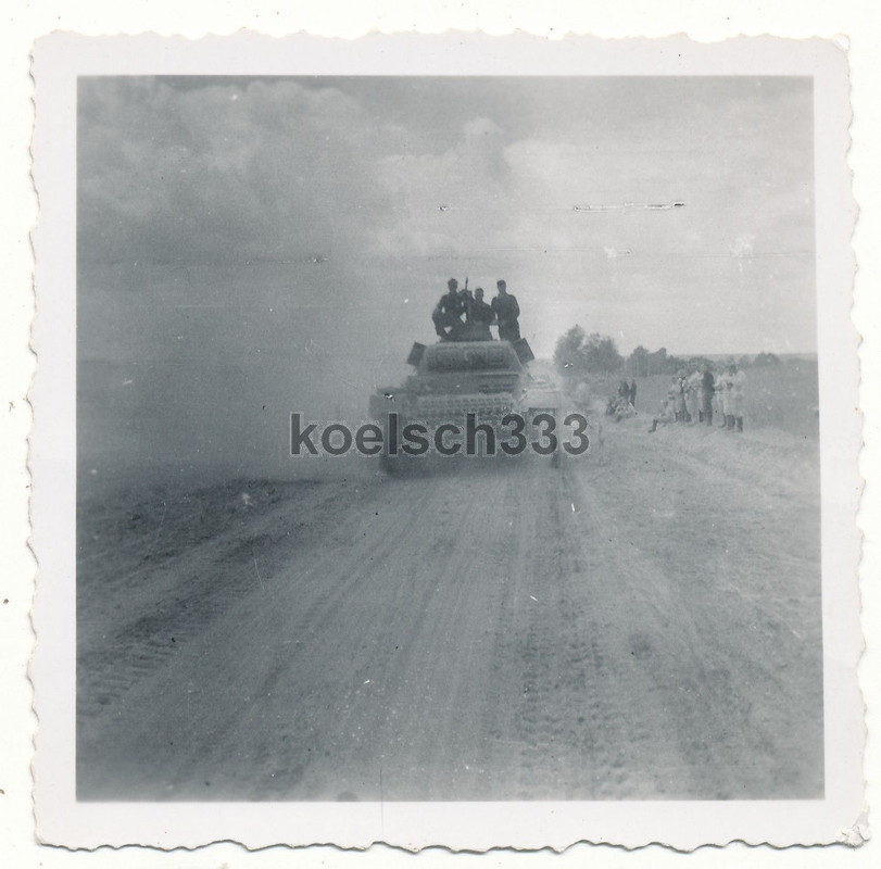 Panzer III 16. Panzer Division Ostfront Rollbahn
