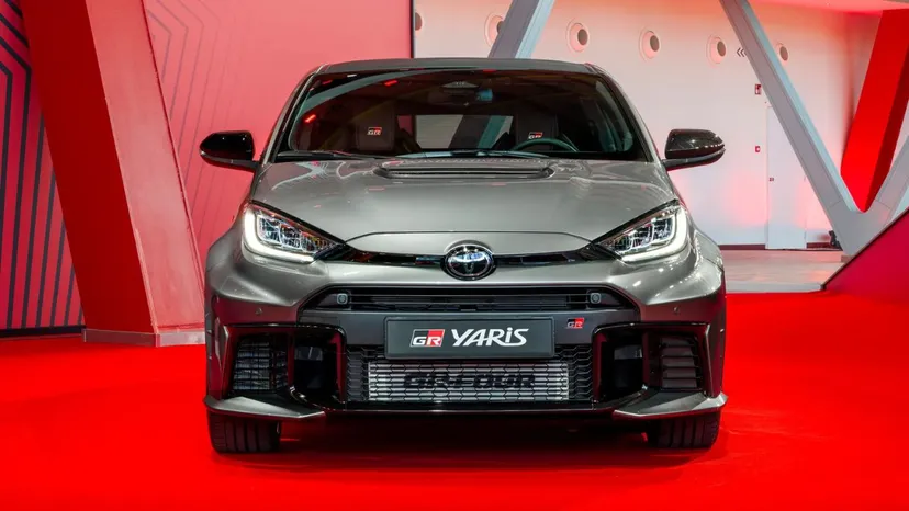 gazoo-racing-no-olvida-pequenos-deportivos-nos-ha-ensenado-prototipo-pack-aerodinamico-gr-yaris-4302.webp